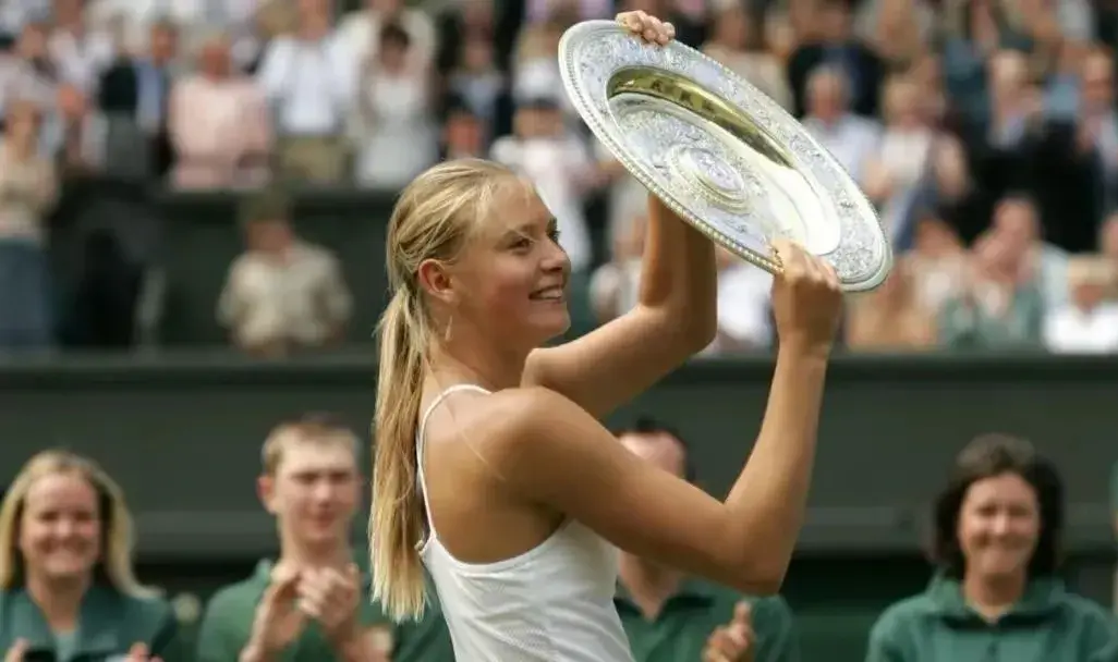 包含莎拉波娃在瑞士队比赛中惊险取胜，挺进下一轮引发热议！的词条